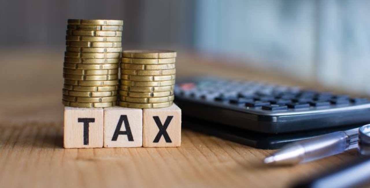 5 νόμιμοι τρόποι να μειώσετε τον φόρο σας το 2025